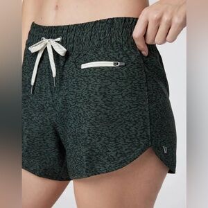 Vuori Clementine Short 2.0 - 4”